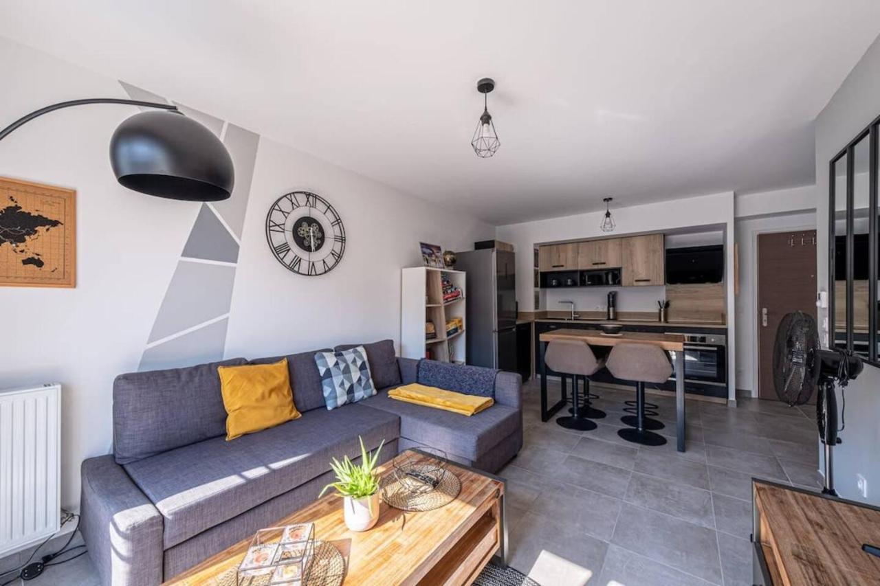 F2 Cozy Pour 4 Proche Disneyland - Fairytale Factory Villeneuve-Saint-Denis Luaran gambar